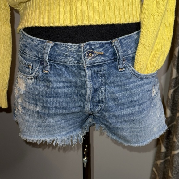 Abercrombie & Fitch Button-fly Cut Off denim Shorts - Picture 3 of 10
